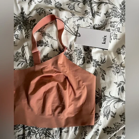 Knix Bra - Picture 3 of 3